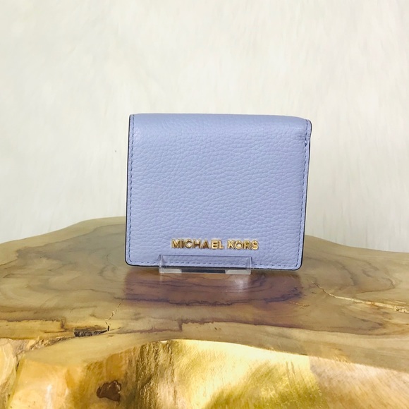 Michael Kors Handbags - Michael Kors Jet Set Carryall Card Case Wallet